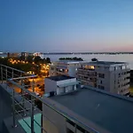2 Apartment, Max 4 Persons, 30 Meters Far From The And The Black Sea
