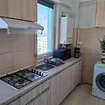 2 Apartment, Max 4 Persons, 30 Meters Far From The And The Black Sea Διαμέρισμα *