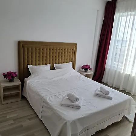 2 Apartment, Max 4 Persons, 30 Meters Far From The And The Black Sea *