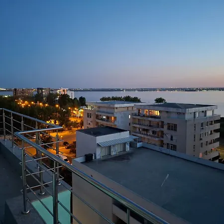 2 Apartment, Max 4 Persons, 30 Meters Far From The And The Black Sea