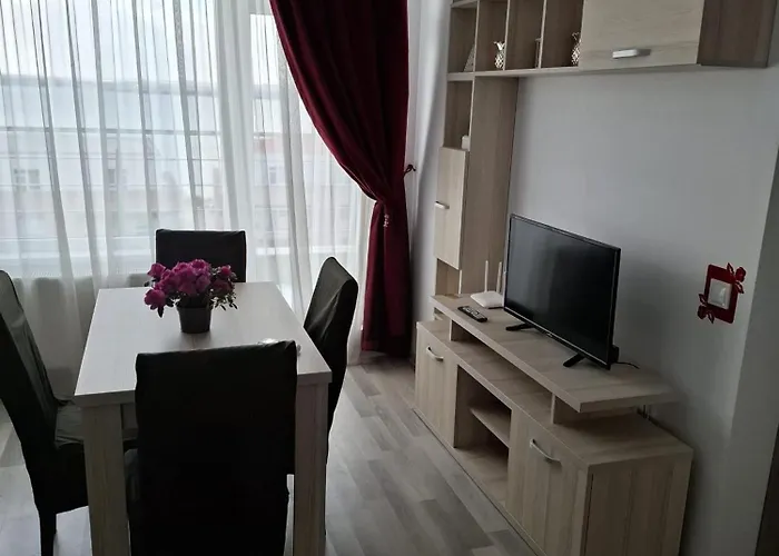 2 Apartment, Max 4 Persons, 30 Meters Far From The And The Black Sea Apartamento