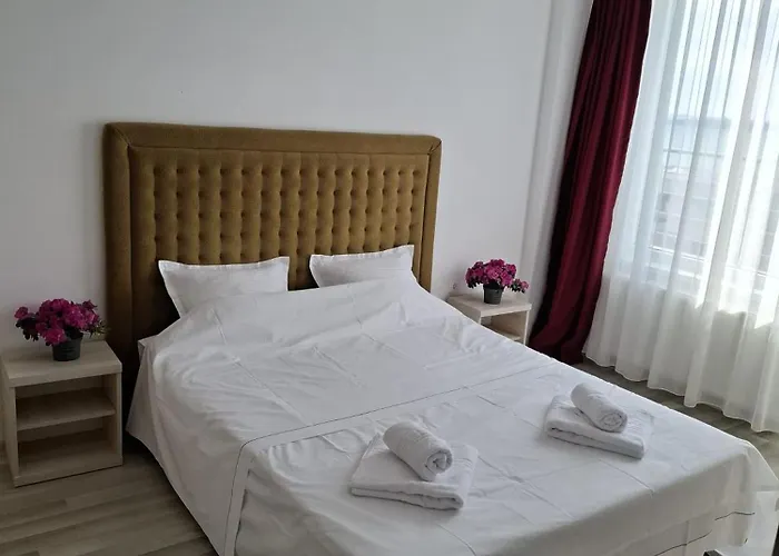 2 Apartment, Max 4 Persons, 30 Meters Far From The And The Black Sea *