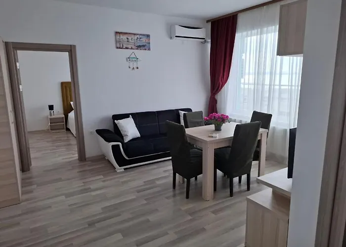 2 Apartment, Max 4 Persons, 30 Meters Far From The And The Black Sea