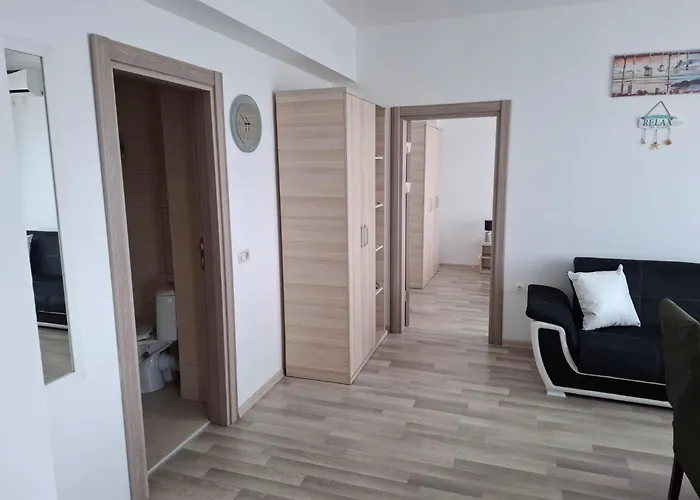 Apartamento 2 Apartment, Max 4 Persons, 30 Meters Far From The And The Black Sea *
