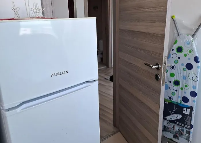 Apartamento 2 Apartment, Max 4 Persons, 30 Meters Far From The And The Black Sea