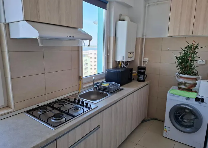 2 Apartment, Max 4 Persons, 30 Meters Far From The And The Black Sea Apartamento *